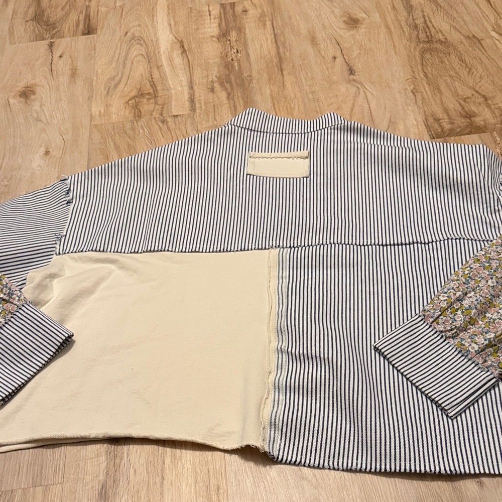 Pol Women’s Patchwork Oversized Cropped Striped T… - image 5